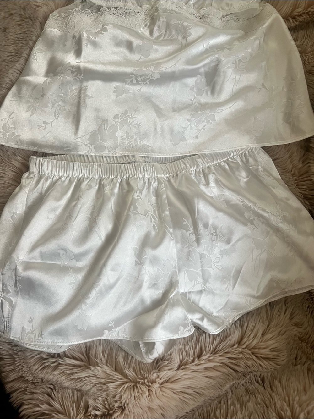 Flora Nikrooz Satin Lace Cami & Short Sleep Set - Ivory Cream XS - Picture 6 of 11